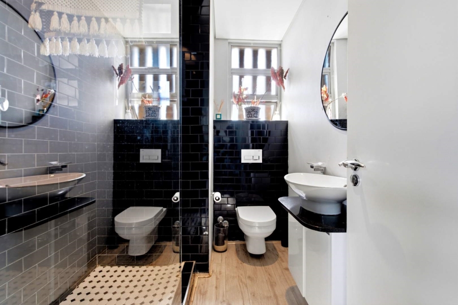 To Let 3 Bedroom Property for Rent in Green Point Western Cape